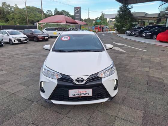 TOYOTA YARIS 1.5 16V FLEX XL MULTIDRIVE TOYOTA YARIS 1.5 16V FLEX XL MULTIDRIVE